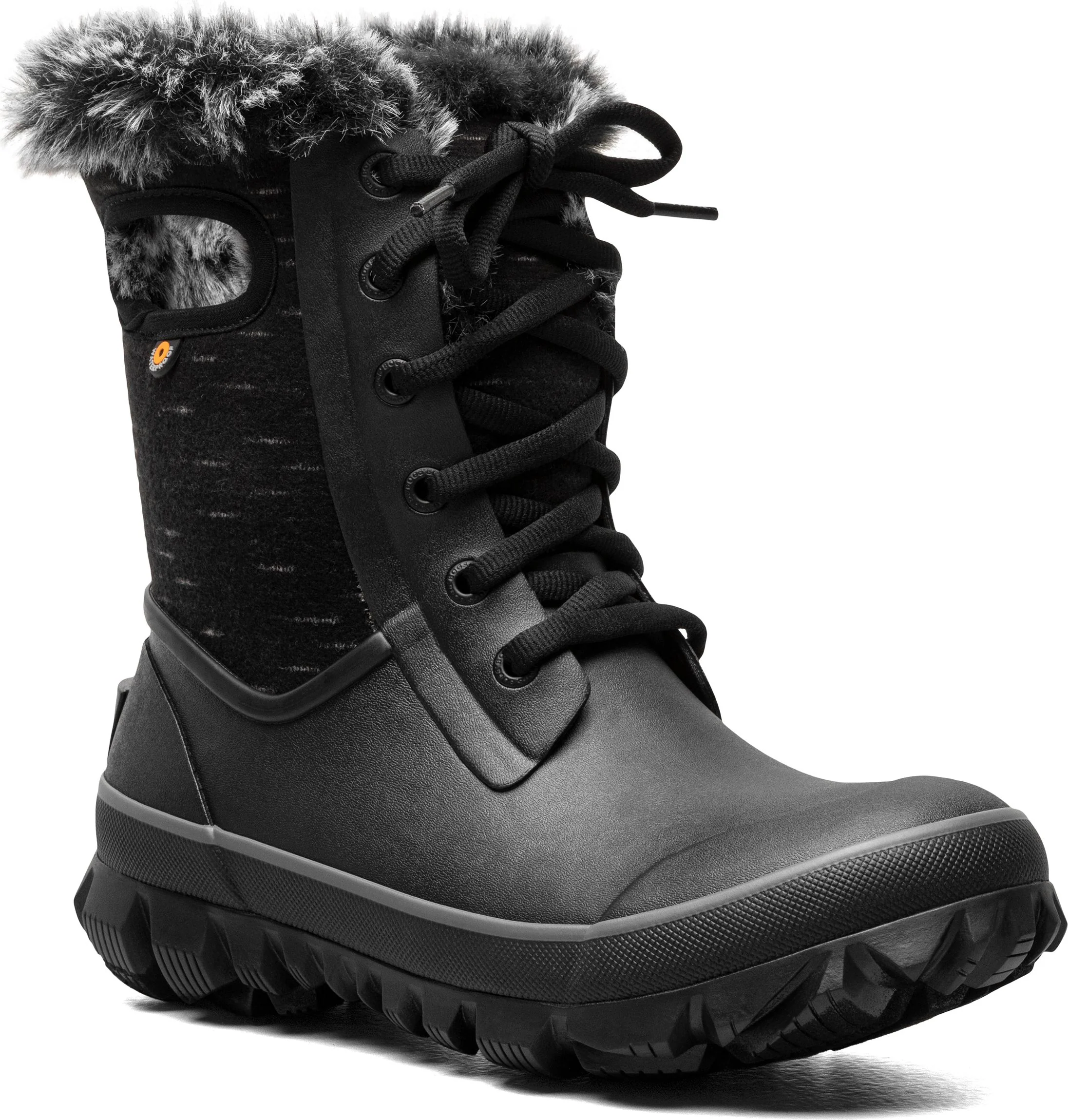 Arcata Dash Black