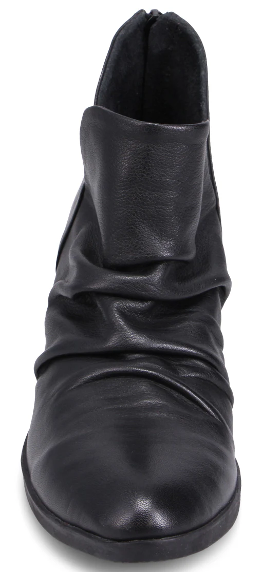Cori Black - Image 4