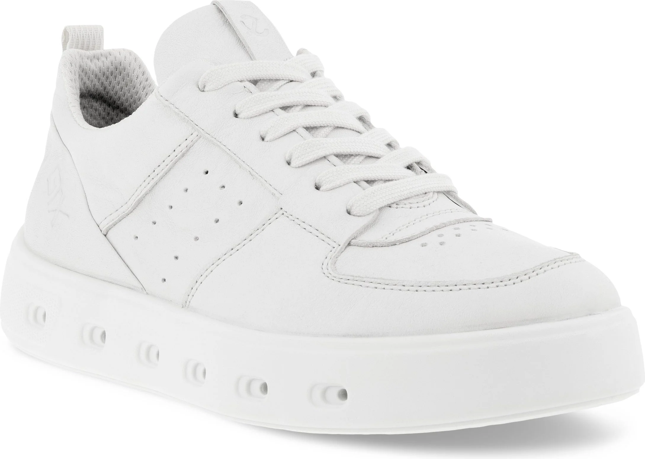 Street 720 White