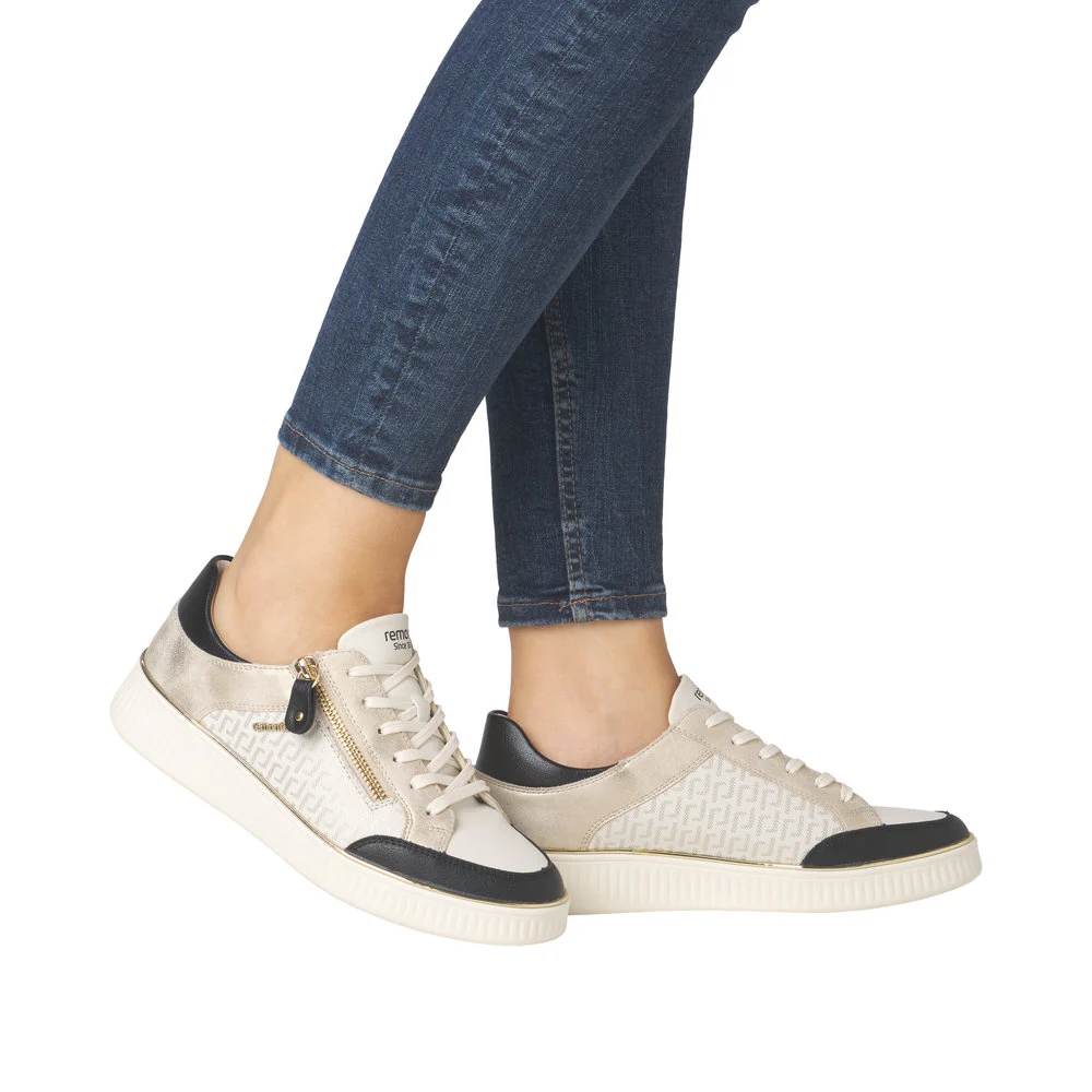Off White Lace Up - Image 9