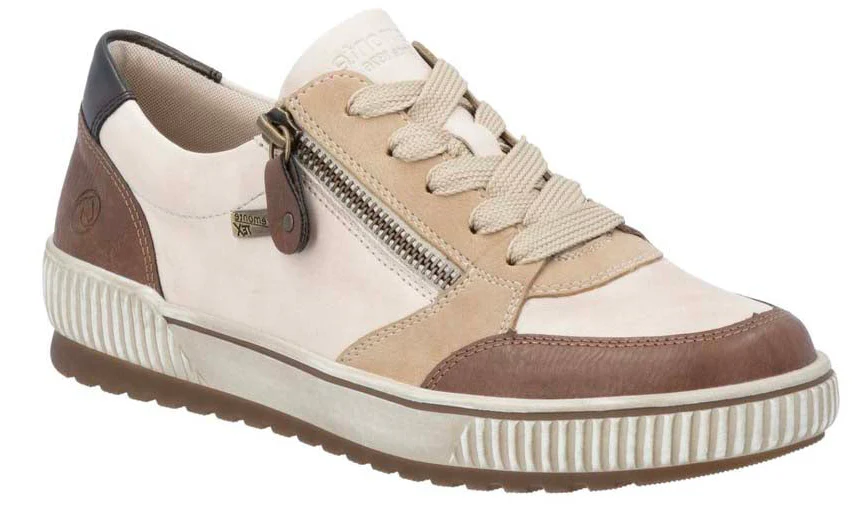 Sand Lace Up