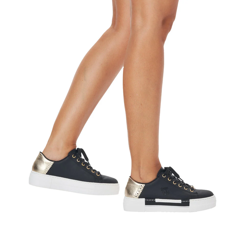 Black Lace Up - Image 7