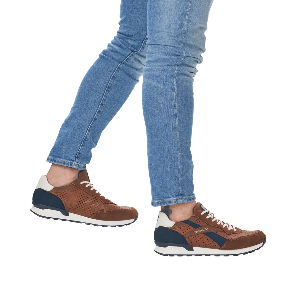 Brown Lace Up - Image 7