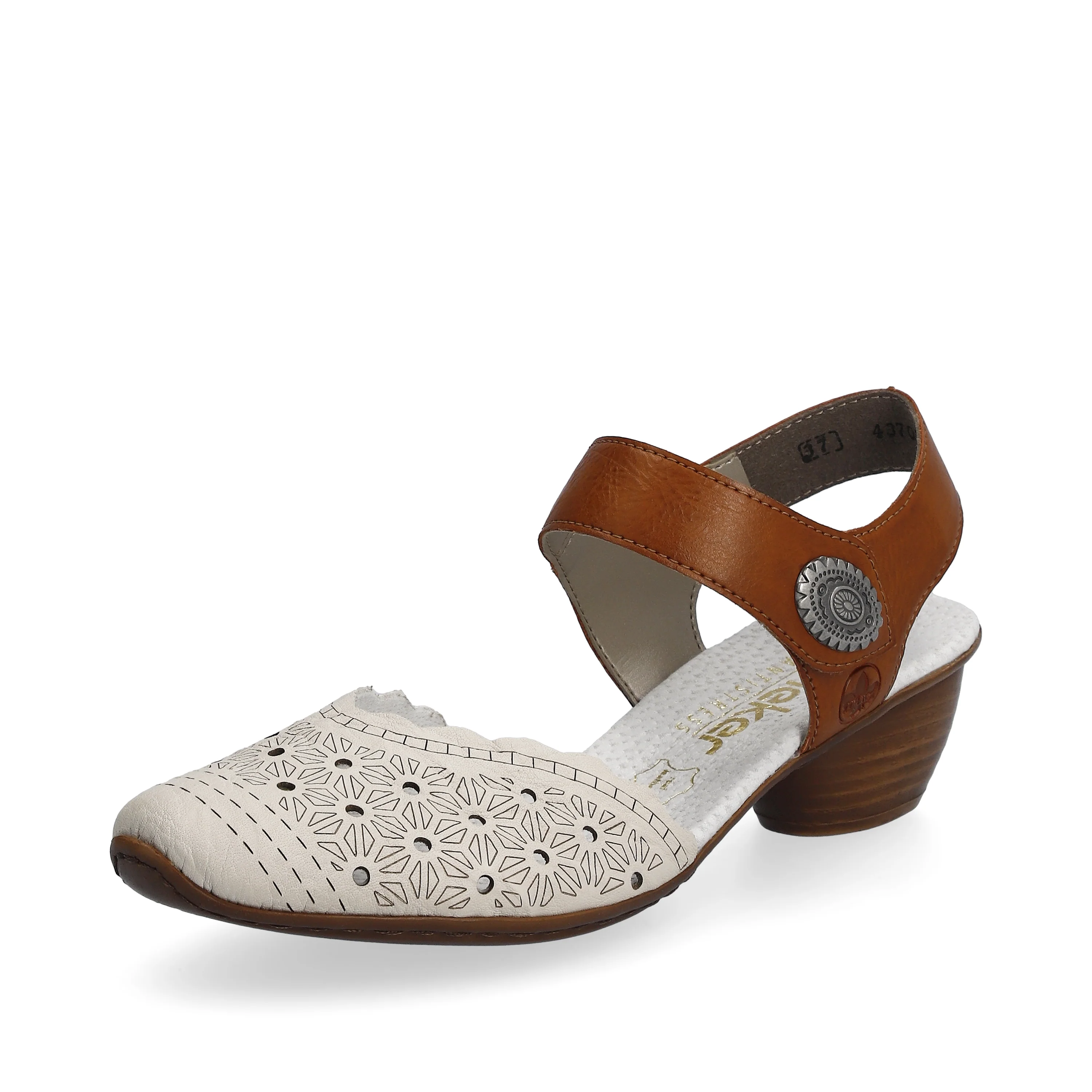 Cream Closed Toe Sandal - Image 3