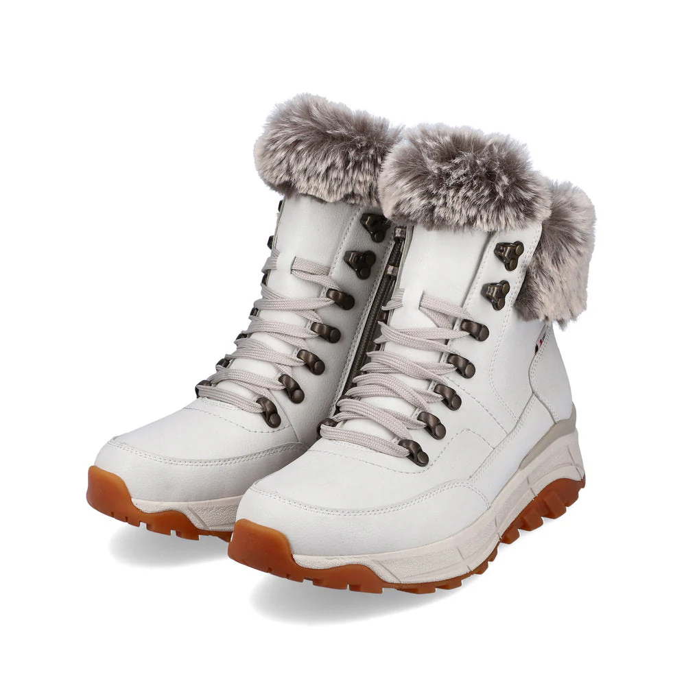 White Wool Lined Boot - Image 8