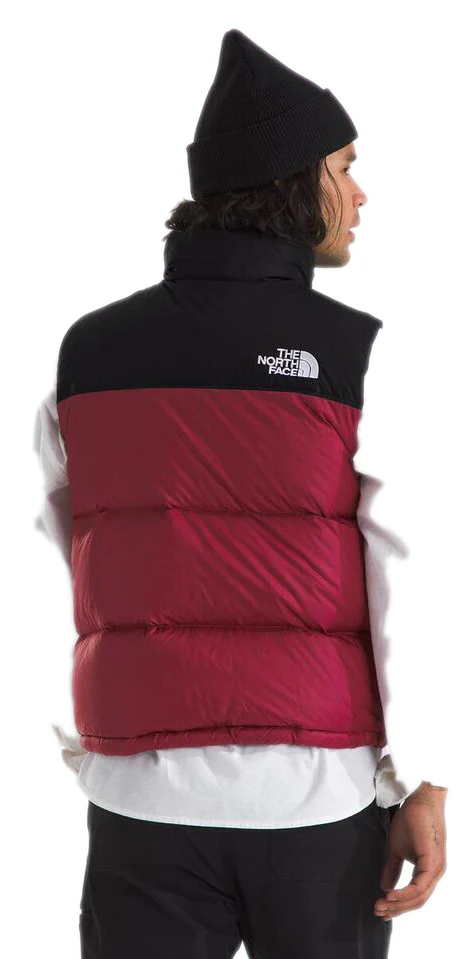 Men's 1996 Retro Nuptse Vest Beetroot - Image 2